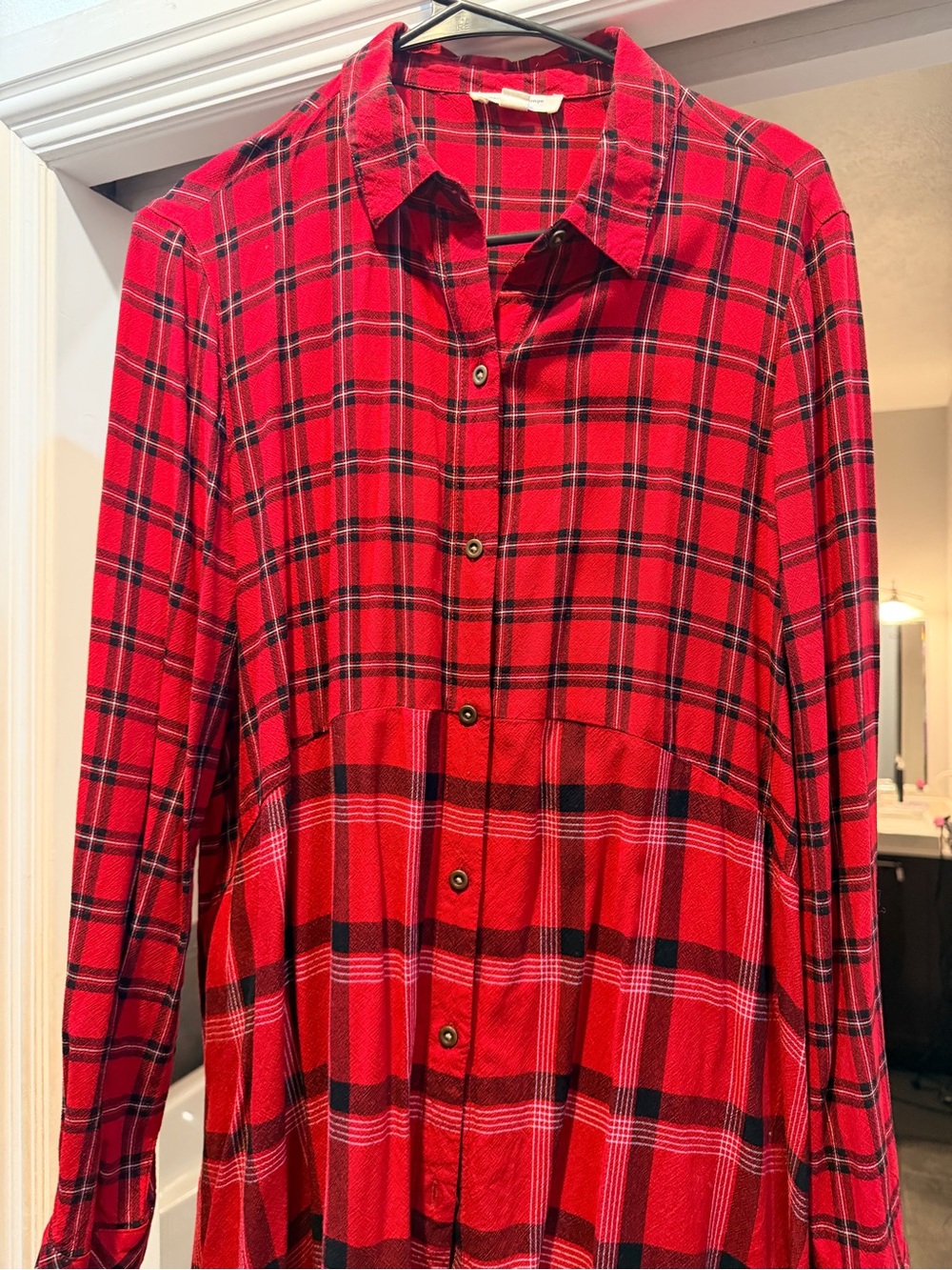 beachlunchlounge Red and Black Plaid Button-Down Shirt